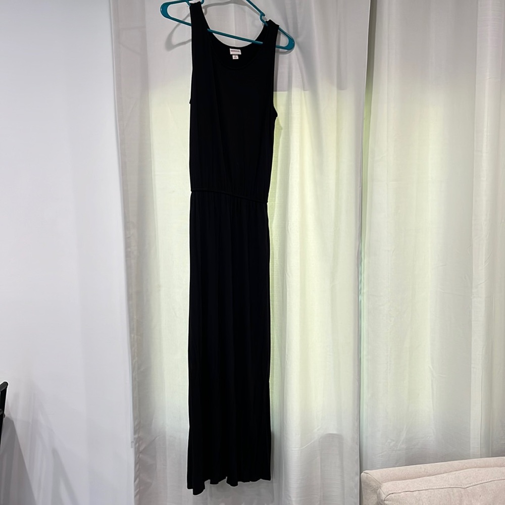 Black maxi dress with cinched waist